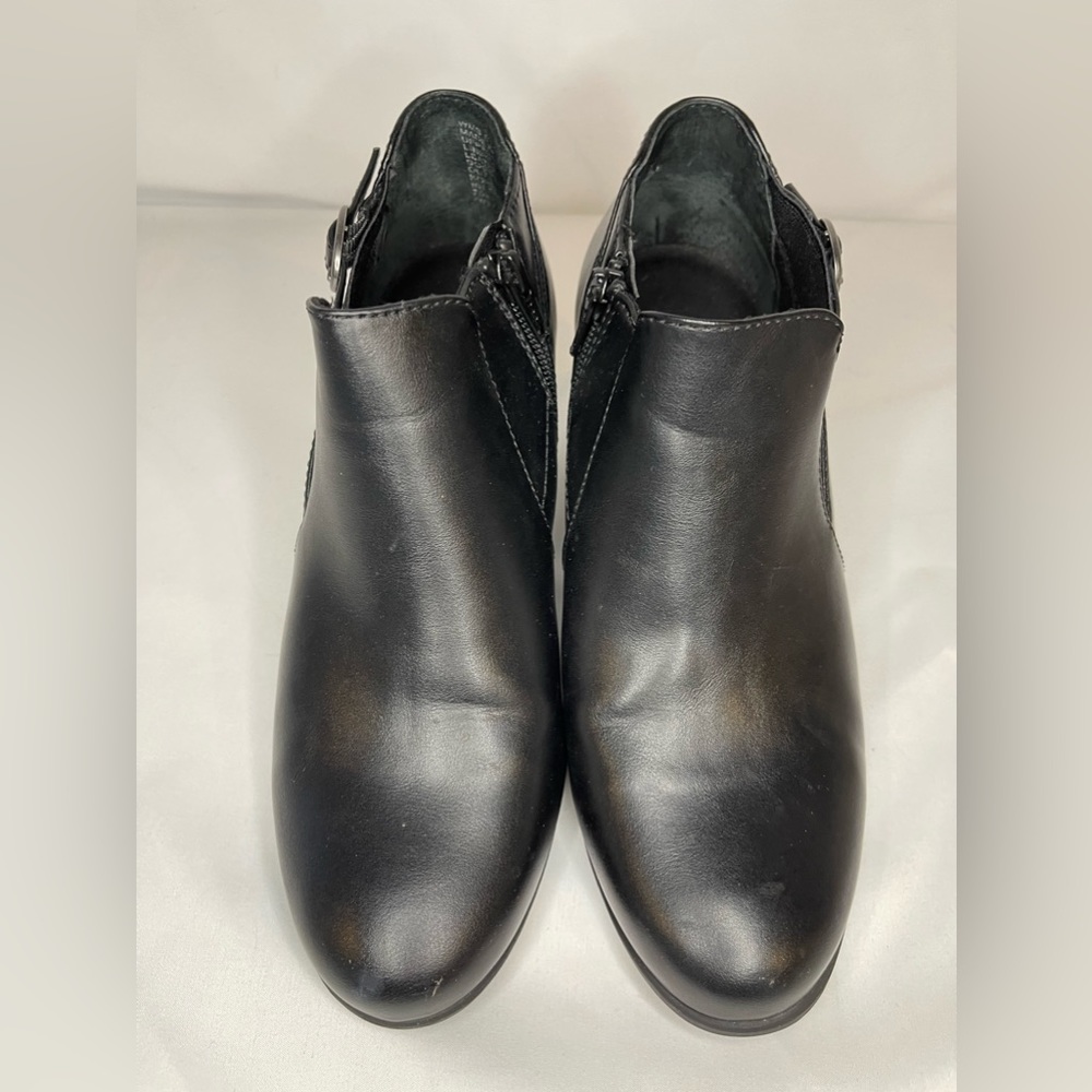 Croft & Barrow Ankle Boots, Ortho Comfort Size 8M, Black